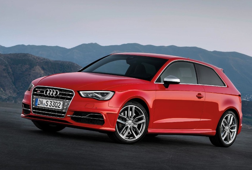Audi S3 (8V) 2.0 TFSI (300 Hp) quattro
